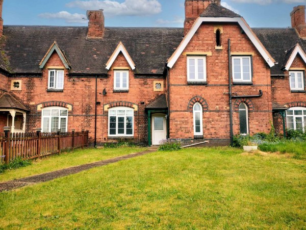 Drayton Bassett, Tamworth, Staffordshire - EAID:3582902300, BID:12898501